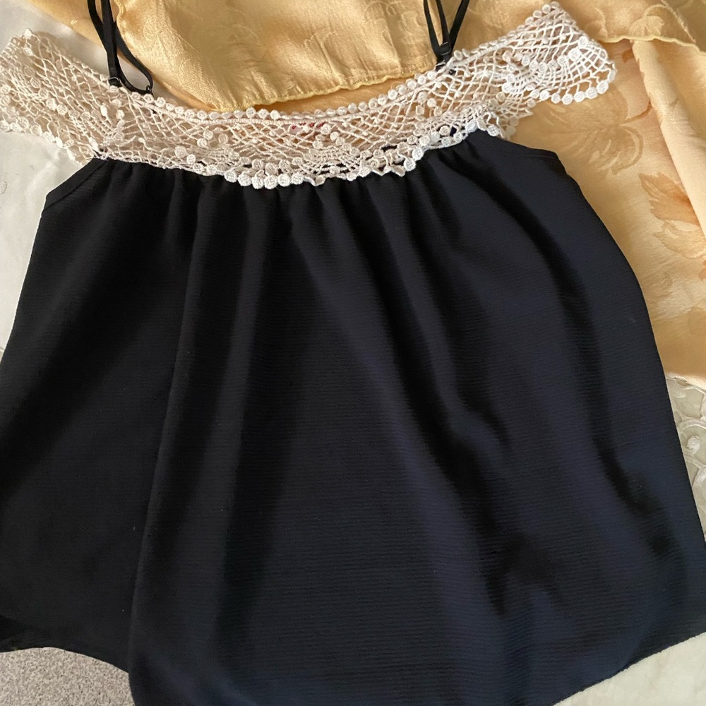 Mint Condition Vivace top